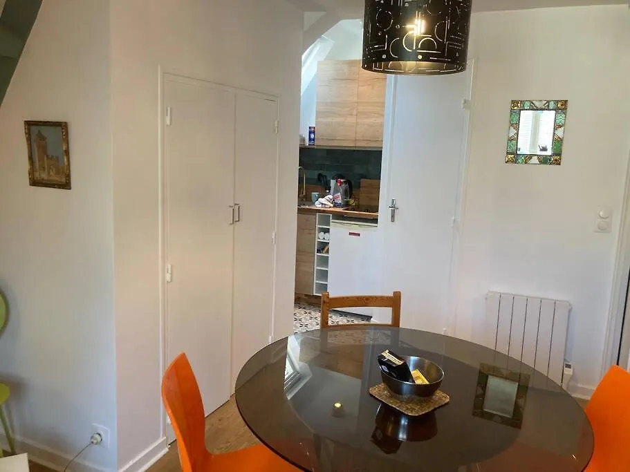 Confort Et Charme Des 70'S Dans Le Centre Pieton Apartment Vannes France